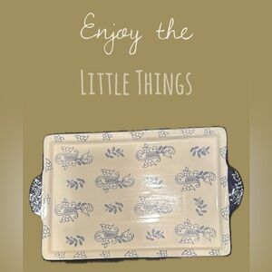 Baum Stoneware Oven to Table Blue White Paisley Serving Tray